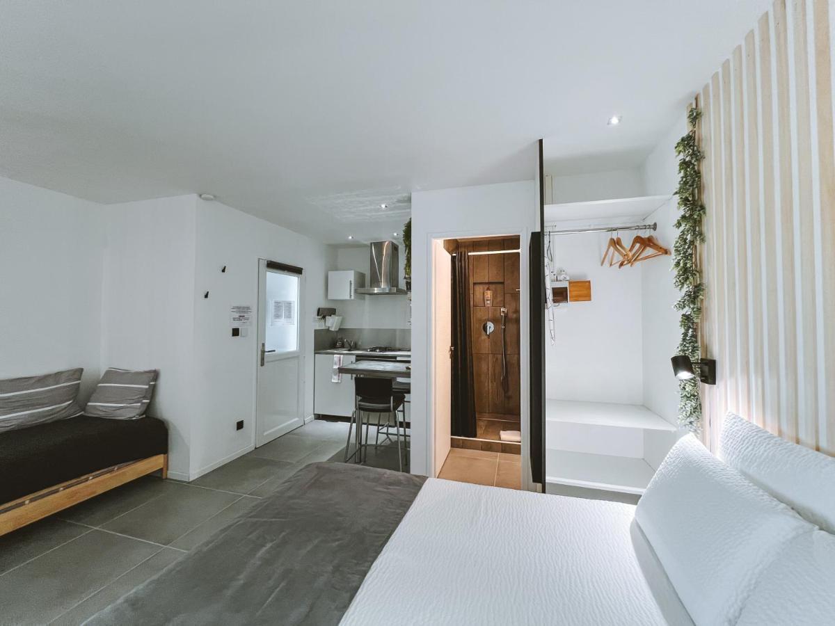 Sky - Gite Meuble & Confort Drome - Ecolodgite Laveyron Eksteriør billede