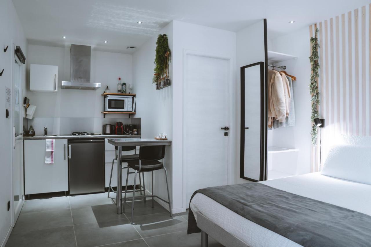 Sky - Gite Meuble & Confort Drome - Ecolodgite Laveyron Eksteriør billede