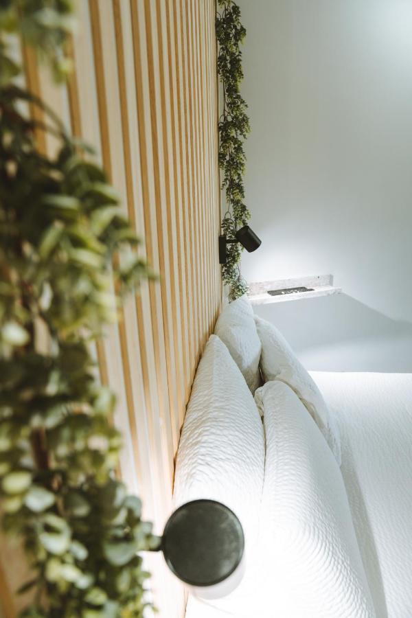 Sky - Gite Meuble & Confort Drome - Ecolodgite Laveyron Eksteriør billede