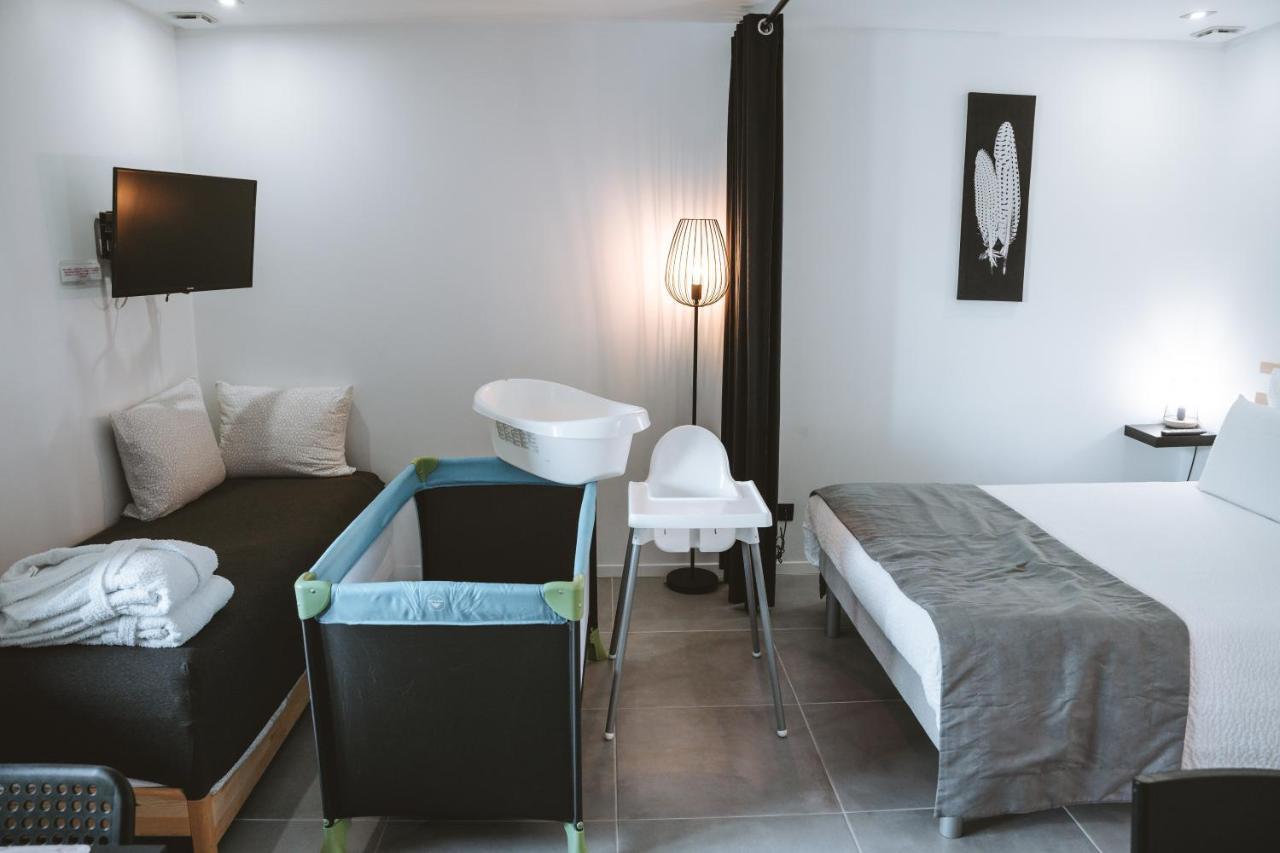 Sky - Gite Meuble & Confort Drome - Ecolodgite Laveyron Eksteriør billede